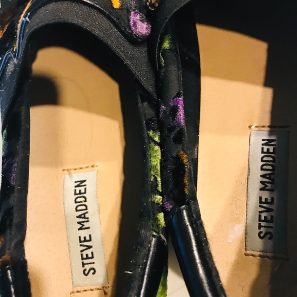 Steve Madden Women’s shoes - Picture 6 of 7